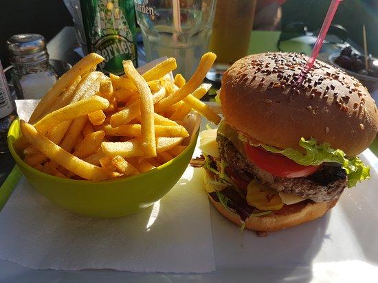 Brasserie Jazz Cafe Pizzeria